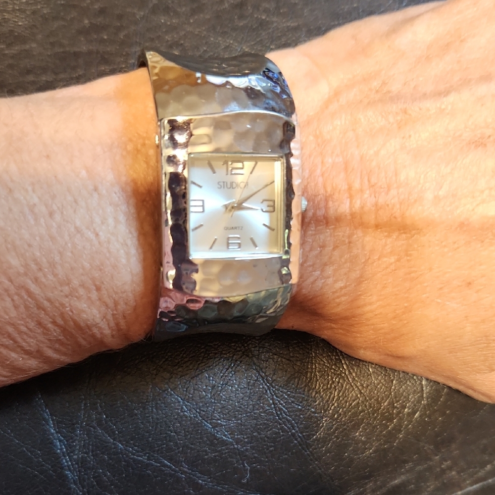 Studio Hammered Silver Quartz Watch